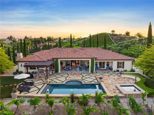 33260 Susan Grace Ct, Temecula, CA, 92592 | Card Image
