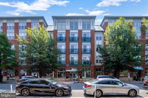 330-1800 Wilson Blvd, ARLINGTON, VA, 22201-6606 | Card Image