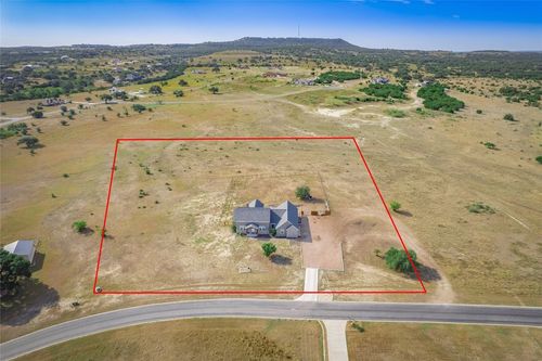 105 Mesa Grande Ct, Marble Falls, TX, 78654-2206 | Card Image