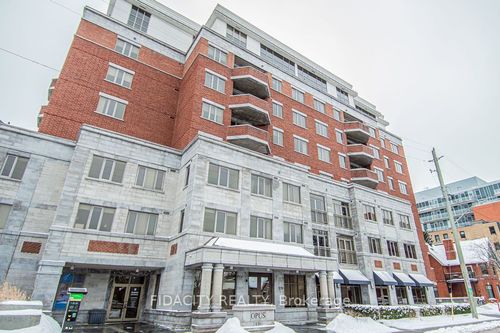 608-320 Mcleod St, Ottawa, ON, K2P1A3 | Card Image