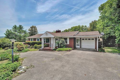 4506 Rosecrest Rd, Roanoke, VA, 24018-4128 | Card Image