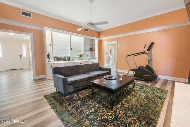 2594BrynMawrAve-34 | Image 52