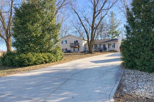 602 N 29th Rd, La Salle, IL, 61301-9674 | Card Image