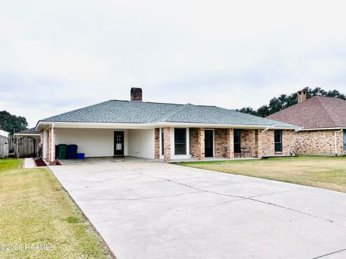 812 E F St, Rayne, LA, 70578-8304 | Card Image