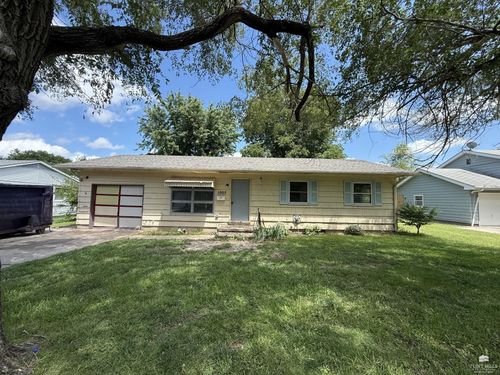 1005 S Garfield Street, Junction City, KS, 66441 | Card Image