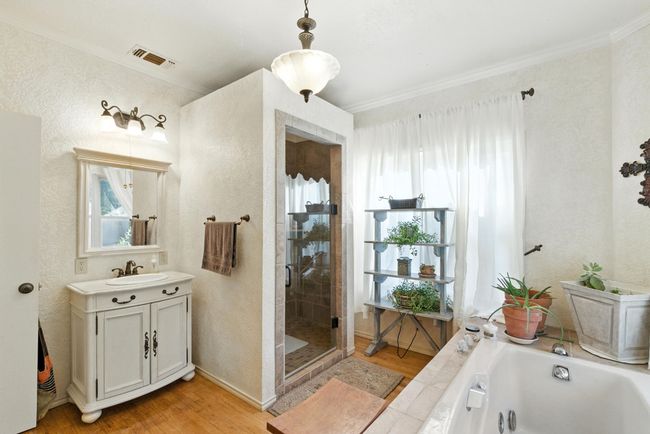 1111 W 8 Th St, House other with 3 bedrooms, 3 bathrooms and null parking in Cisco TX | Image 14