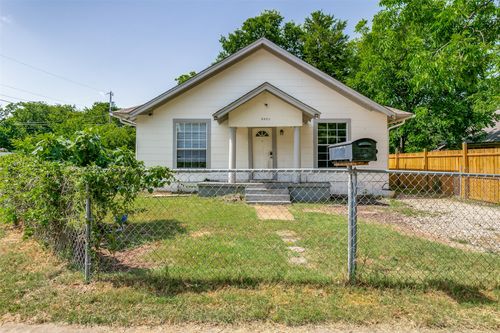 3332 Avenue I, Fort Worth, TX, 76105-2420 | Card Image