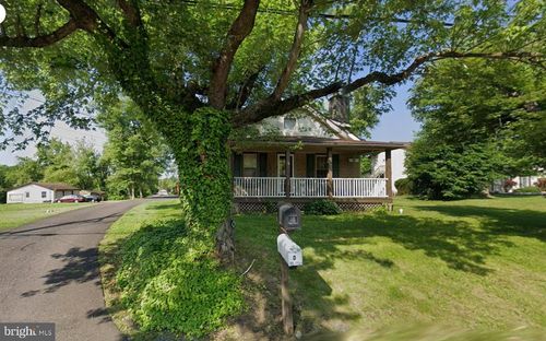 3017 Main St, GREEN LANE, PA, 18054-2237 | Card Image