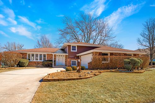 19607 Pheasant Lane, Mokena, IL, 60448 | Card Image