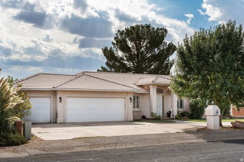 3415 Mulberry Dr, St George, UT, 84790-7532 | Card Image