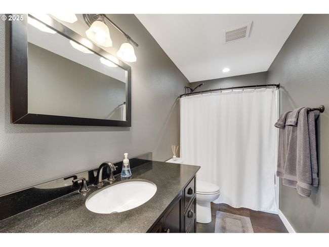 7705 Seattle Ave, House other with 4 bedrooms, 3 bathrooms and 3 parking in Bay City OR | Image 25