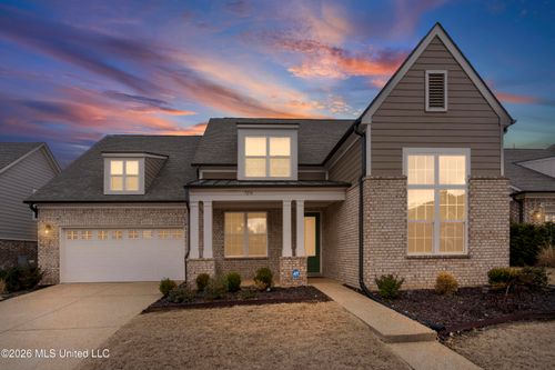 7276 Edgewater Dr, Olive Branch, MS, 38654-2513 | Card Image