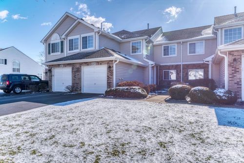 0-8321 Ripple Rdg, Darien, IL, 60561-6407 | Card Image