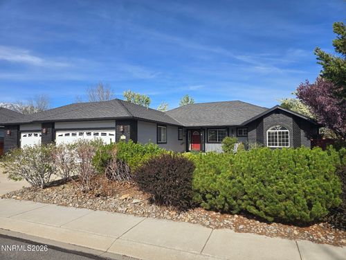 976 Winter Green Dr, Gardnerville, NV, 89460-8670 | Card Image