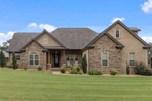 245 Isbell Dr, Muscle Shoals, AL, 35661-4787 | Card Image