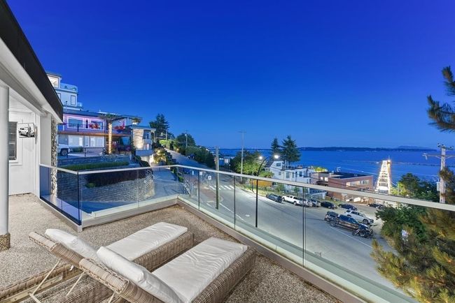 15031 Victoria Avenue, House other with 5 bedrooms, 5 bathrooms and 10 parking in White Rock BC | Image 38
