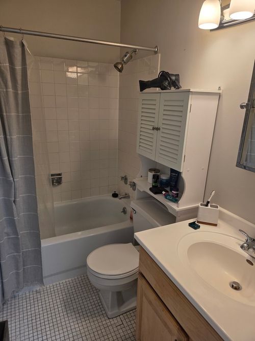 3004-1636 N Wells St, Chicago, IL, 60614-6023 | Card Image