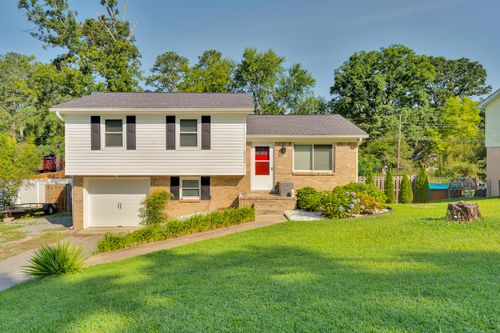 4056 E Freedom Cir, Ooltewah, TN, 37363-8908 | Card Image
