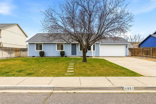 4881 Thrush Ln, West Richland, WA, 99353-5724 | Card Image