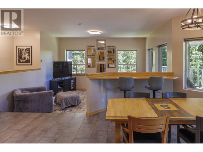 4040 Mountain View Rd, House other with 4 bedrooms, 3 bathrooms and null parking in Mcbride BC | Image 13