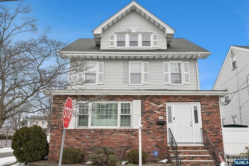 30 Lincoln Ave, Totowa, NJ, 07512-2736 | Card Image