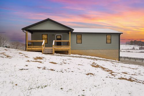 8050 Marietta Rd Se, Bremen, OH, 43107-9712 | Card Image