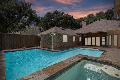 4406 Cobblers Ln, Dallas, TX, 75287-6732 | Card Image