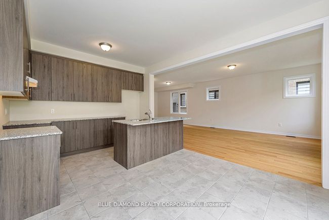 637 Fullum Landing, House other with 4 bedrooms, 3 bathrooms and 2 parking in Milton ON | Image 9