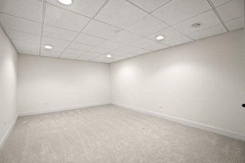 2791 Spinner Ct, Naperville, IL, 60565-4368 | Card Image