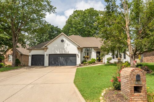 5165 S Nettleton Ave, Springfield, MO, 65810-1615 | Card Image