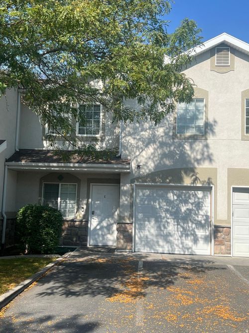 e-3694 S Crespi Ct, West Valley City, UT, 84119-5586 | Card Image