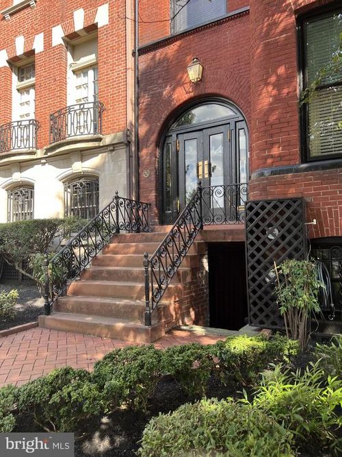 1605 22nd St Nw, WASHINGTON, DC, 20008-1921 | Card Image