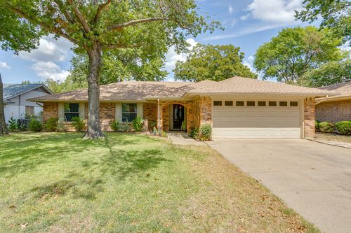 1005 Westminster Ln, Mansfield, TX, 76063-2561 | Card Image
