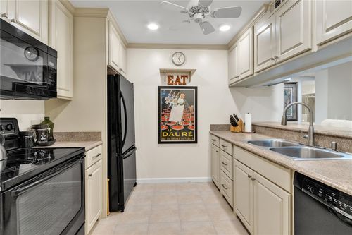 apt-204-13 Plantation Dr, Vero Beach, FL, 32966-8248 | Card Image