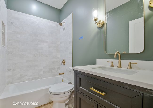 15W320 Concord St, House other with 4 bedrooms, 5 bathrooms and 3 parking in Elmhurst IL | Image 18