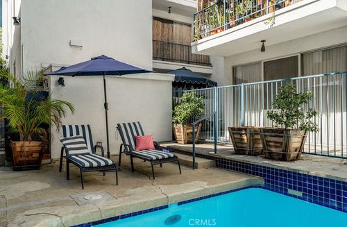 315-400 S La Fayette Park Pl, Los Angeles, CA, 90057-4619 | Card Image