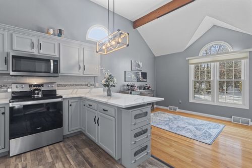 12-4-124 Ashley Ln, Middleboro, MA, 02346-3231 | Card Image