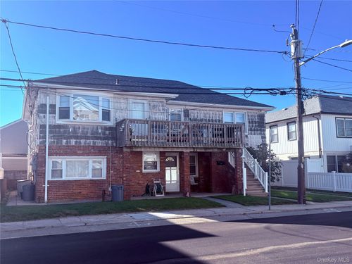 51 Trenton Ave, East Atlantic Beach, NY, 11561-1132 | Card Image
