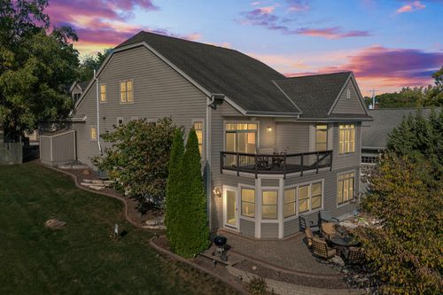 6507 Willow Ct, WATERFORD, WI, 53185-2534 | Card Image