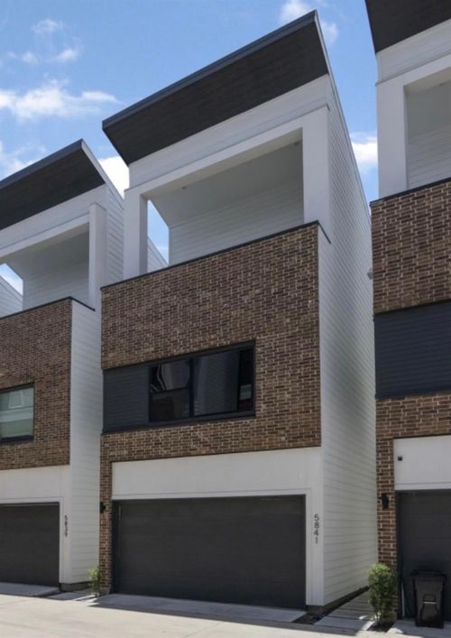 5841 Dolores St, Houston, TX, 77057-5601 | Card Image