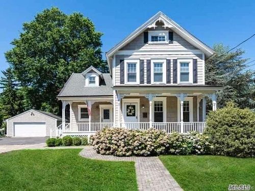 21 Franklin Ave, Glen Cove, NY, 11542-2124 | Card Image