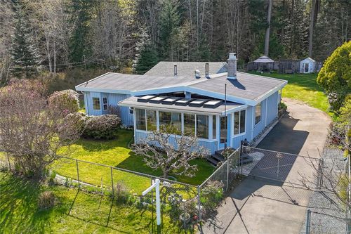5340 Gainsberg Rd, Bowser, BC, V0R1G0 | Card Image