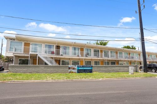 apt-11-1408 Hughes St, Houston, TX, 77023-2148 | Card Image