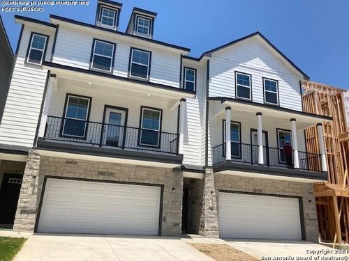 21518 James Charles, San Antonio, TX, 78256-4440 | Card Image