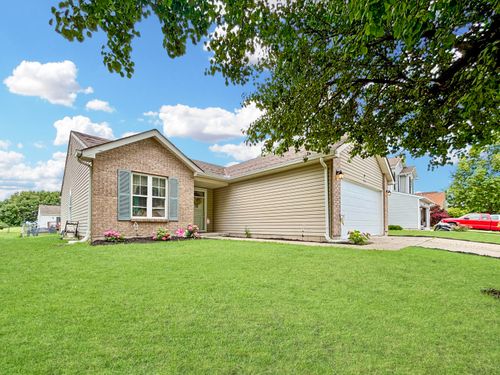 943 Pheasant Run Dr, Trenton, OH, 45067-9580 | Card Image