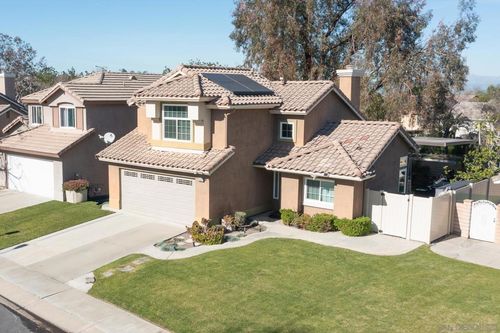 2420 Galisteo St, Corona, CA, 92882-6813 | Card Image