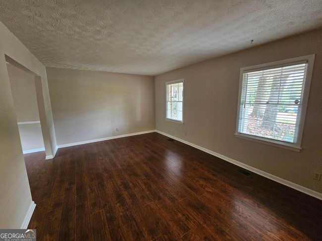 124 Azalea Dr, House other with 4 bedrooms, 3 bathrooms and 2 parking in Peachtree City GA | Image 4