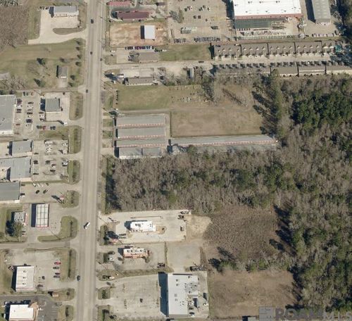 28700 Walker Rd S, Walker, LA, 70785-6033 | Card Image