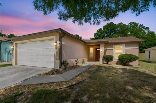 8445 N River Dune St, TAMPA, FL, 33617-6940 | Card Image