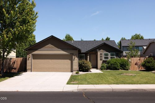440 Sw 31st St, Redmond, OR, 97756-7229 | Card Image